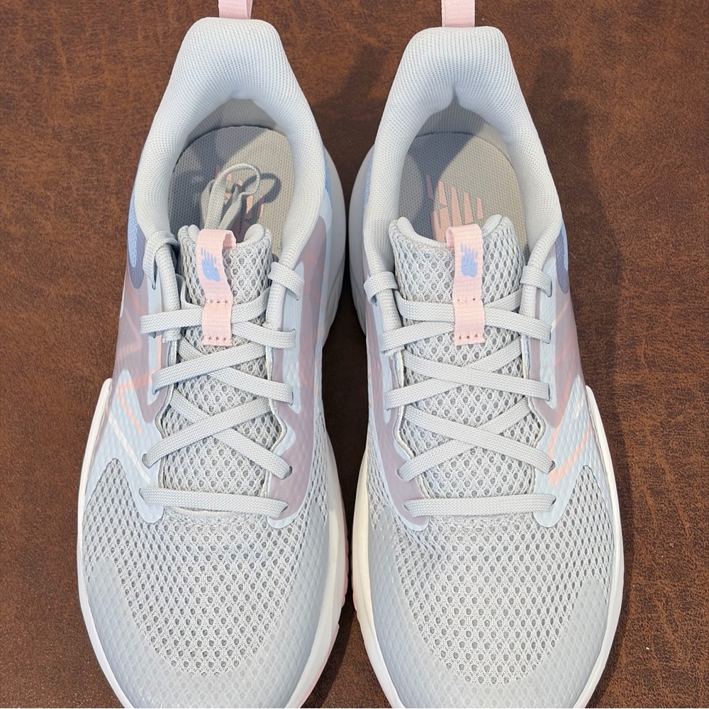 New Balance Pastel Running Sneakers Youth 4.5 Gray Pink Blue Athleisure Gym - Picture 7 of 9